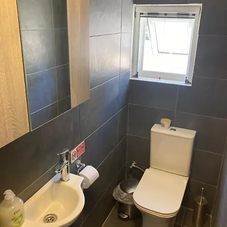 House בית נופש *