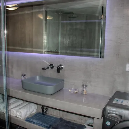 House Semesterbostad